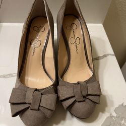 Women’s Heels Like New