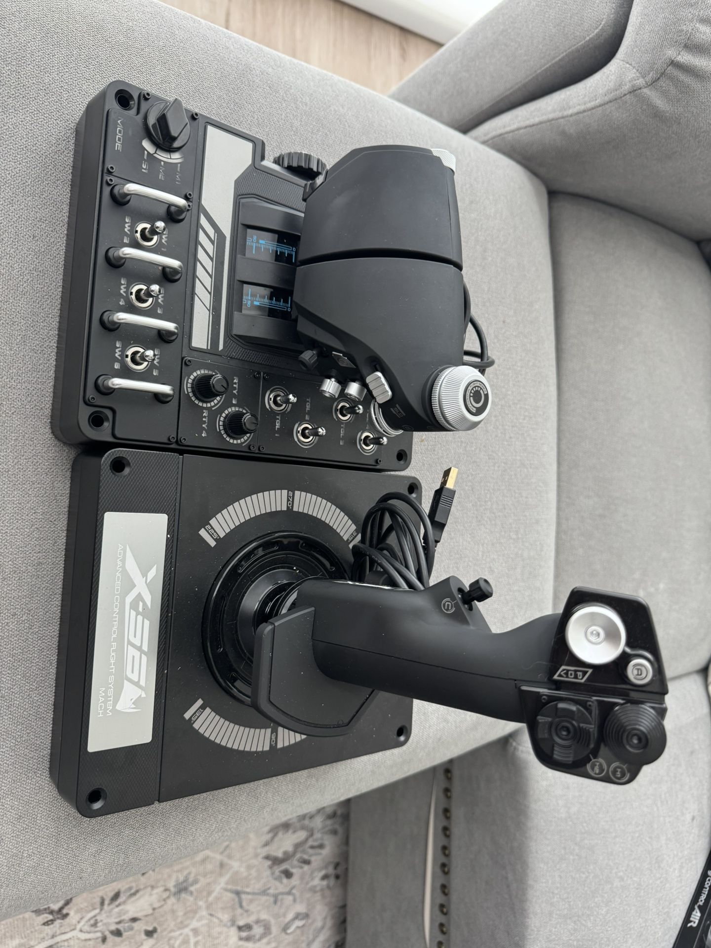 throttle and joystick flight simulator 