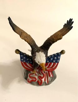EAGLE WITH AMERICAN FLAG STATUE