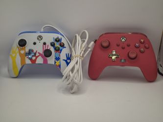 XBOX ONE controllers