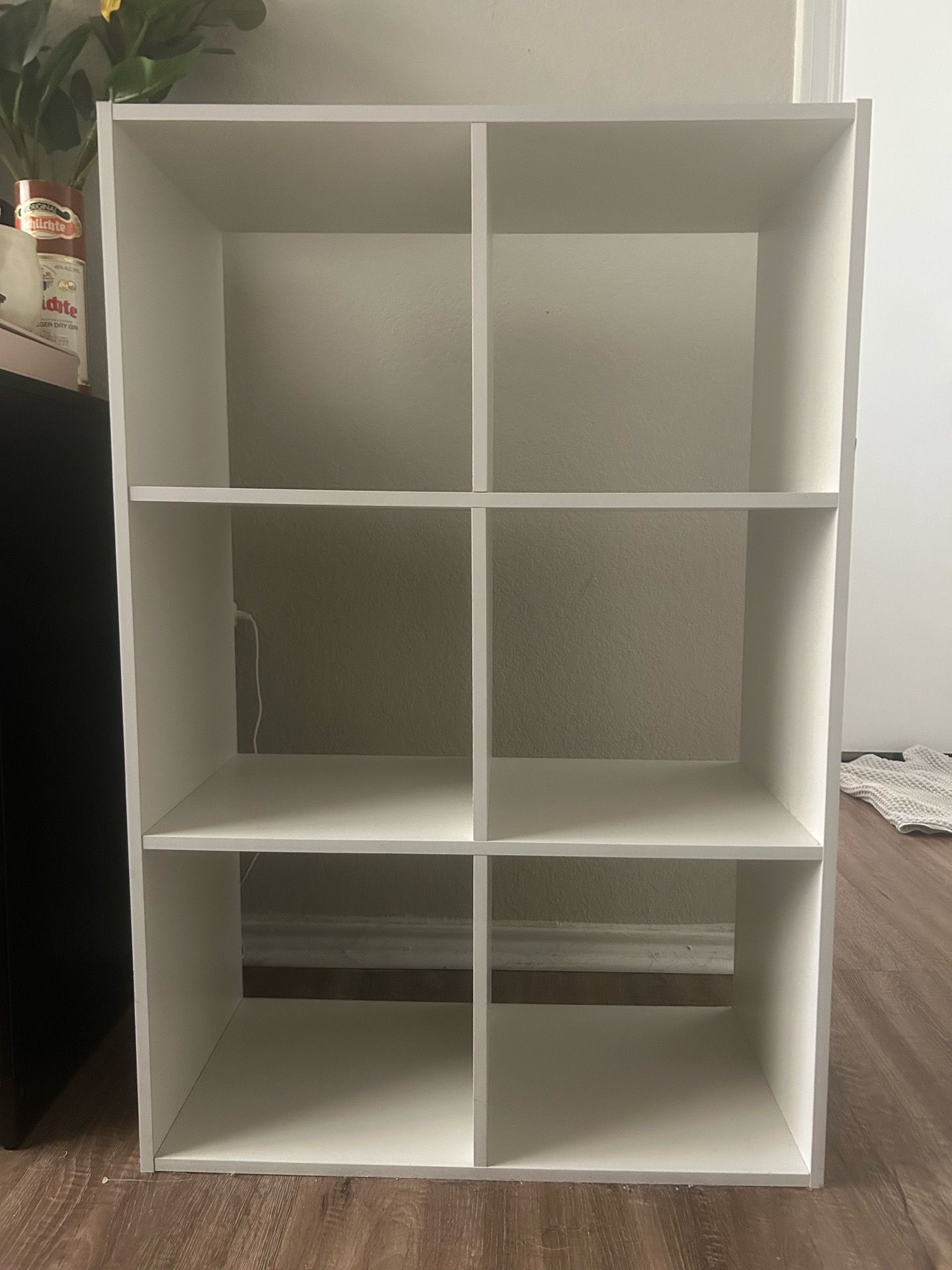 Bookshelf