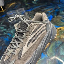 Yeezy Boost 700 V2