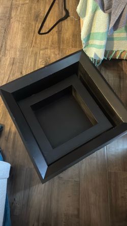 Set of two frame