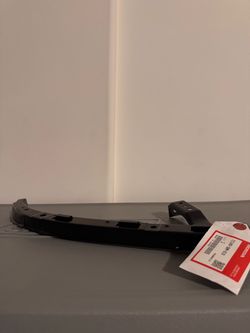 05-06 Acura Rsx Passenger Front Headlight Bracket