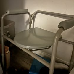 Commode