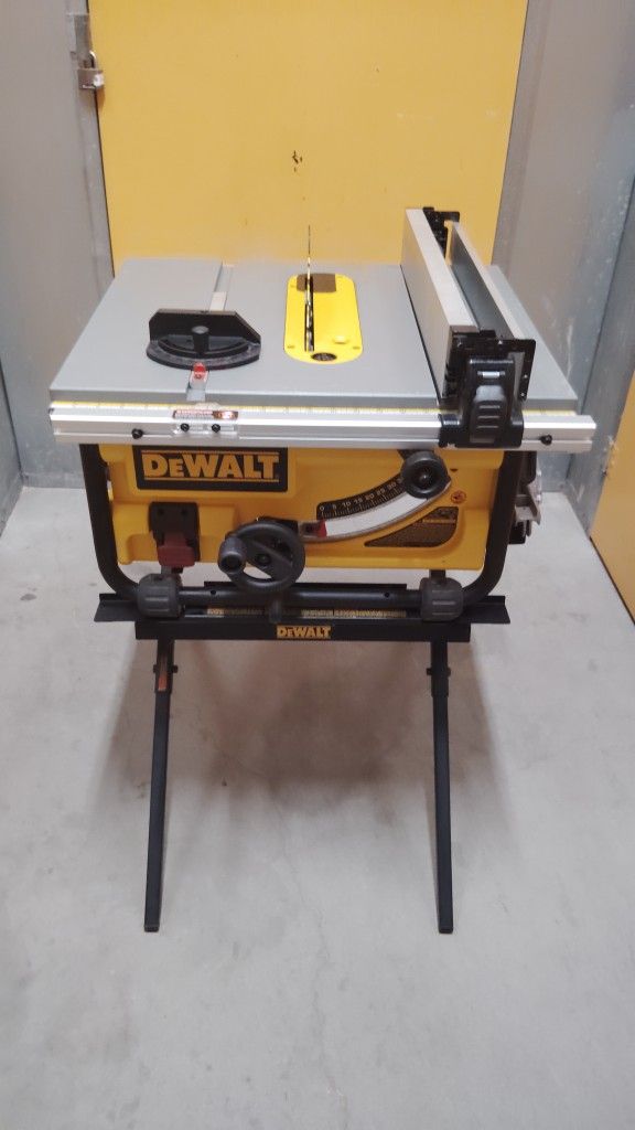 DeWalt Table Saw 10" New