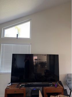 Hisense 75” TV - 75A65K
