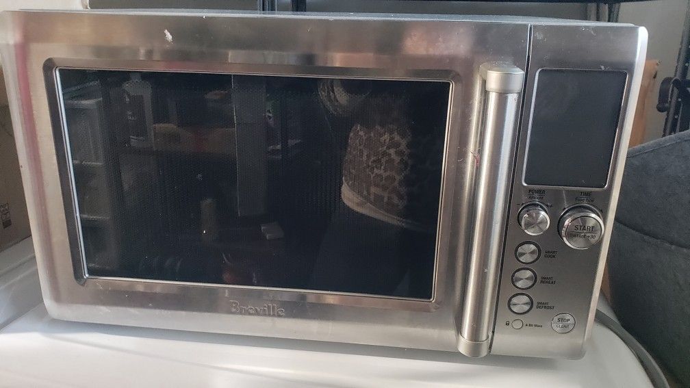 Breville Quick Touch Microwave