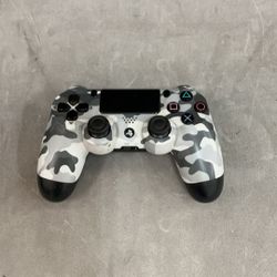 PS4 Controller 