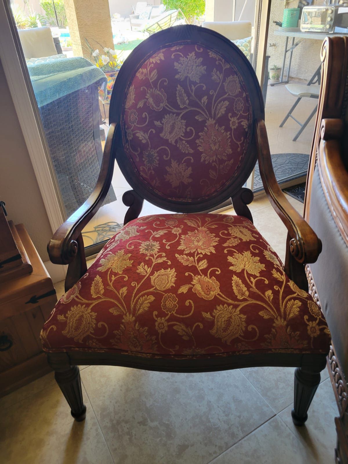 Gorgeous Upholstery Chairs 