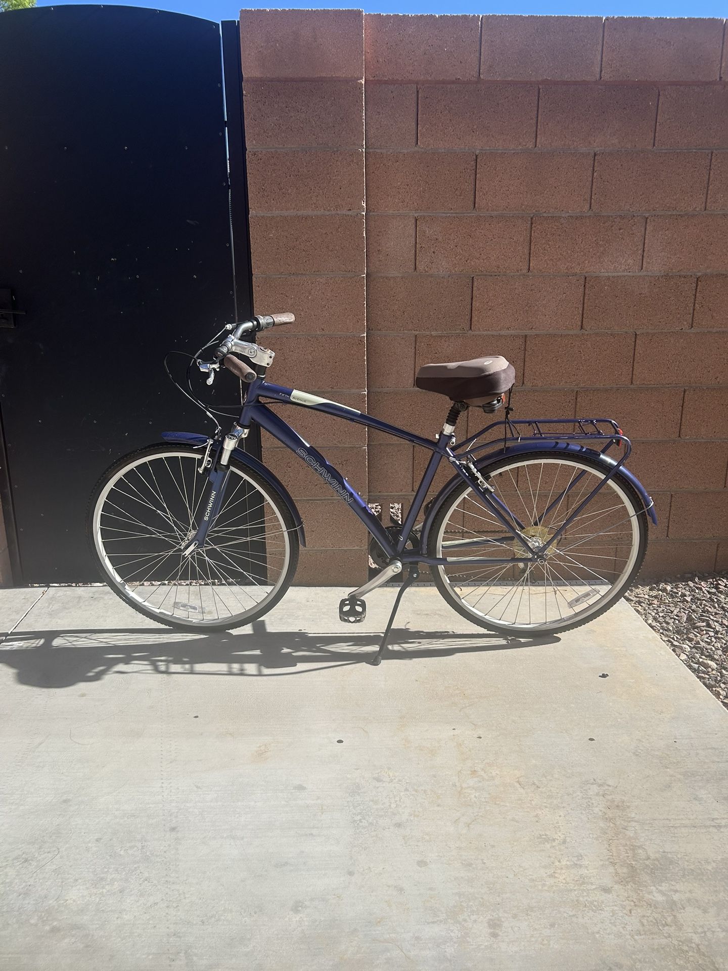 Beach Cruiser Bike Schwinn Admiral Hybrid Bicycle Buy Schwinn