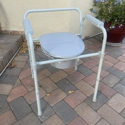 Portable Water Closet