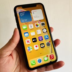 iPhone XR Unlocked