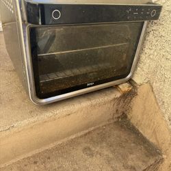 Ninja Air fryer oven 8 In 1 - Free