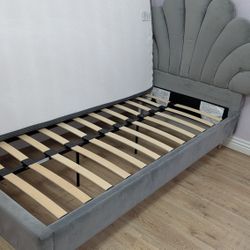 Twin Bed With 8 Inch Twin Mattress 