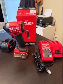 Milwaukee M18 Fuel Drill, Battery and Charger