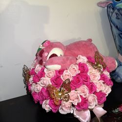 pink flower gift box