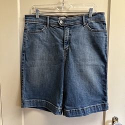 Levi’s 512 Womens 16 High Rise Blue Denim Bermuda Jean Shorts