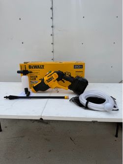 Dewalt 20v Max 550 PSI Cordless power cleaner