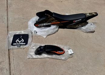 Razor MX650 Realtree camo plastics set with hardware