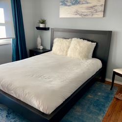 Modern Queen Bed Frame (Espresso)