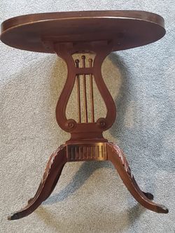 Mid-century Mersman Oval Harp Base Side Table 