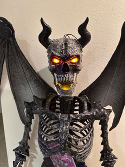 Halloween Demon Skeleton with LED Eyes