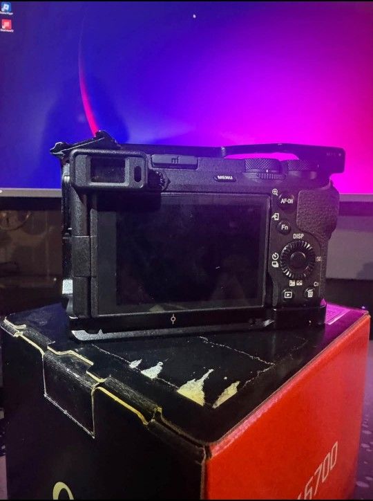 Sony A6700 + Accessories