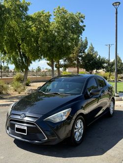 2017 Toyota Yaris iA