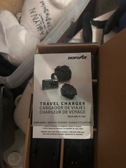 Digipower DSLR-500 TC-500 Travel Charger