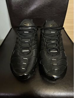 Nike Air Max Plus Black Size 7Y