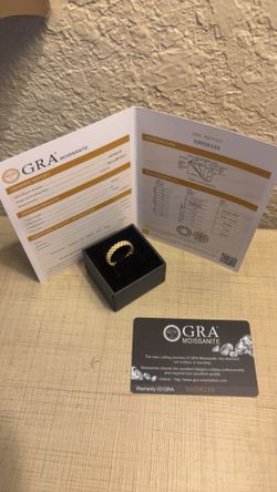 VVS1 Moissanite Diamond Ring