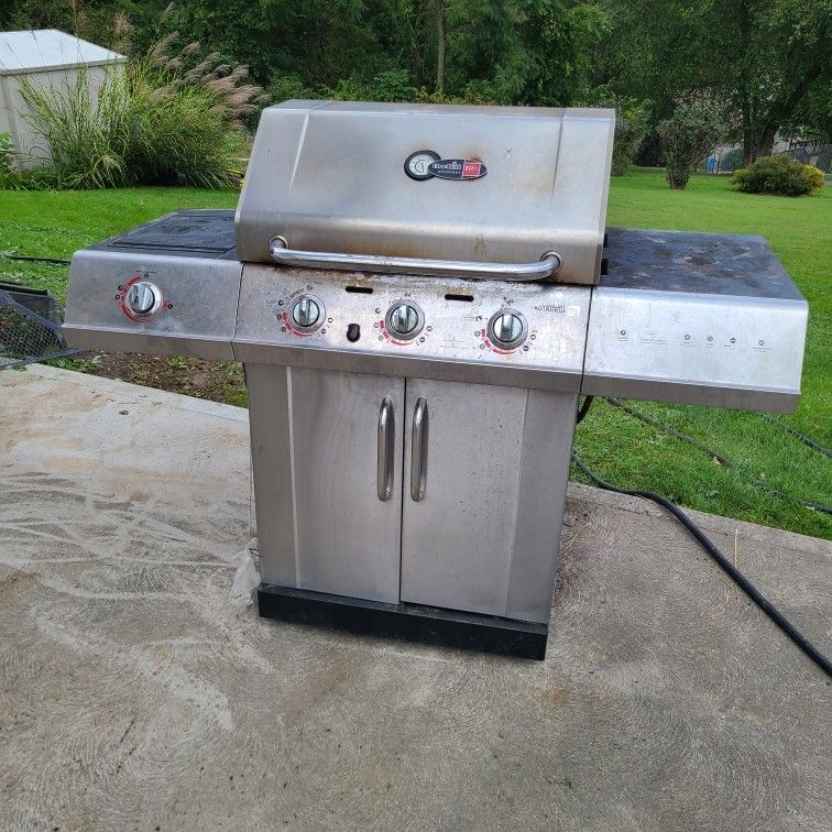 Gas Grill And Cover