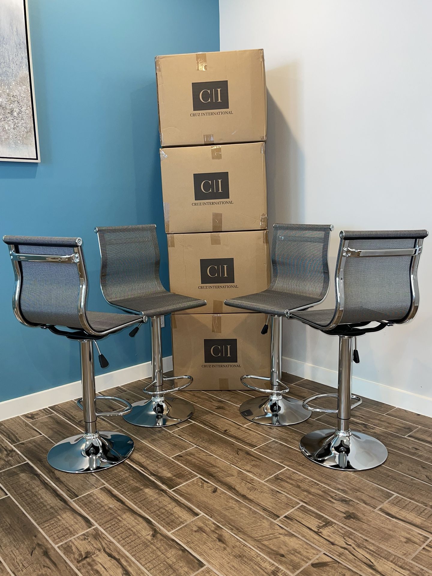 New 4 Gray Mesh Bar Stools