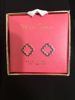 New sterling silver earring with gift box