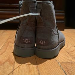 Grey Women’s Ugg Boots
