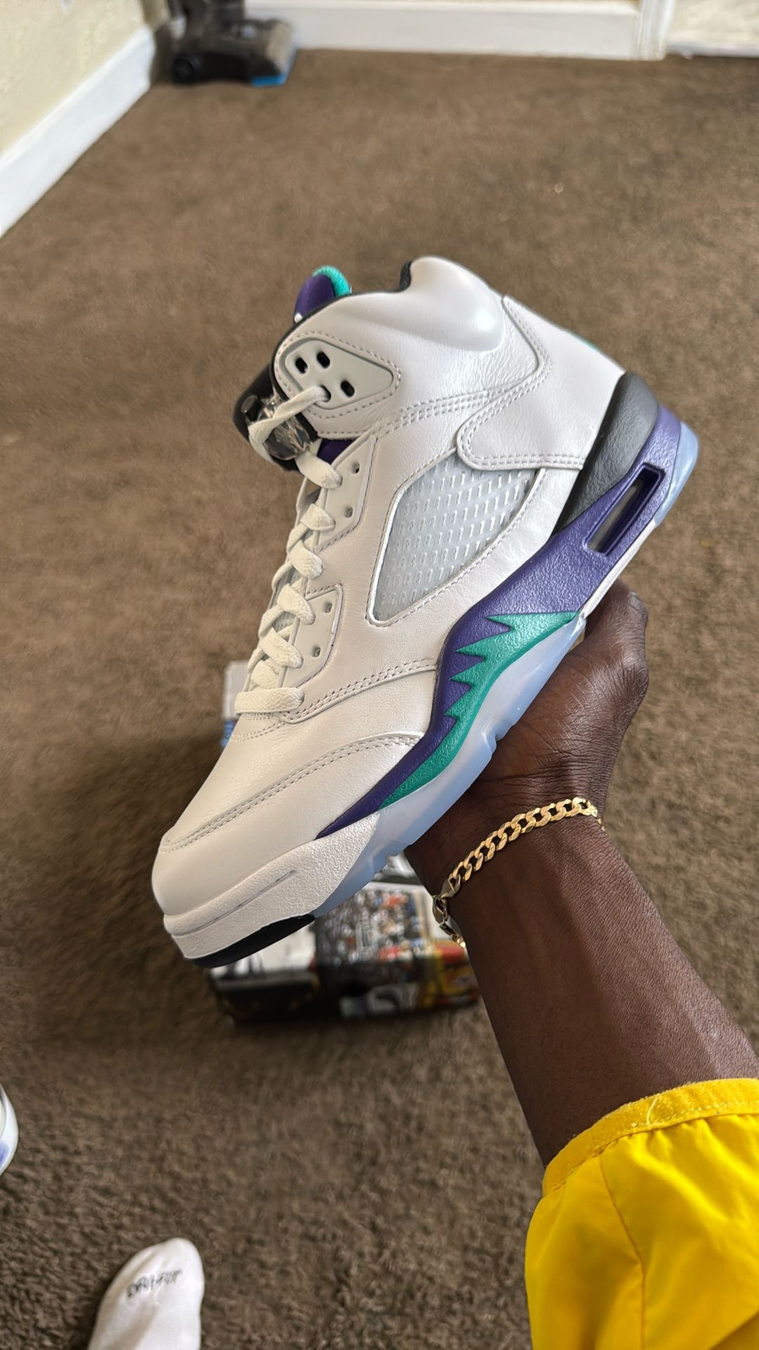 Air Jordan 5 Retro OG Grapes 🍇