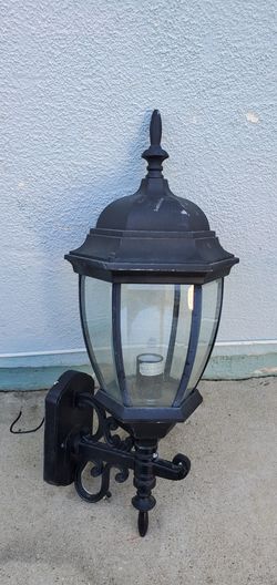 Light Figure