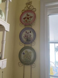 Plates And Holder