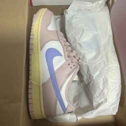 Nike Dunks 8.5womens 