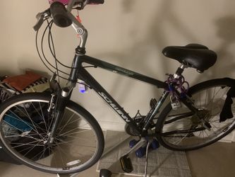 SCHWINN BIKE