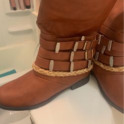 Women’s Cowgirl Boots 