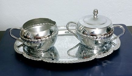 Vintage Irvingware Mid Century Chrome Plate  Creamer Sugarbowl Set