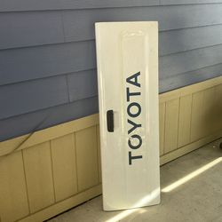 89-95 toyota truck tailgate