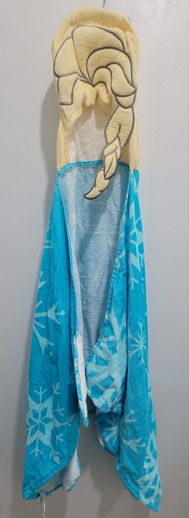 Disney FROZEN Elsa Hooded Bath Towel Icy Blue Printed 1 Piece 100% Cotton Poncho