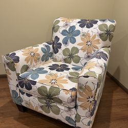 Comfortable Floral Chair