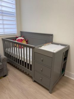 Carter Convertible Crib and Changer, Cuna y cambiador