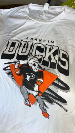 Anaheim Ducks Size XL T-shirt $20