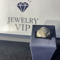 10K Man’s Cluster Ring