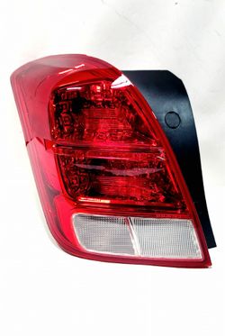 Tail Light For 2013-2022 Chevy Trax Tail lamp DRIVER SIDE ONLY